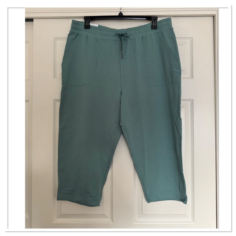 Member’s Mark Women’s French Terry Capri